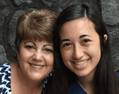 testimonial-card-image-Mrs. Decambra